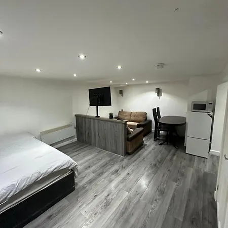Drop In Apartment Leeds (West Yorkshire)